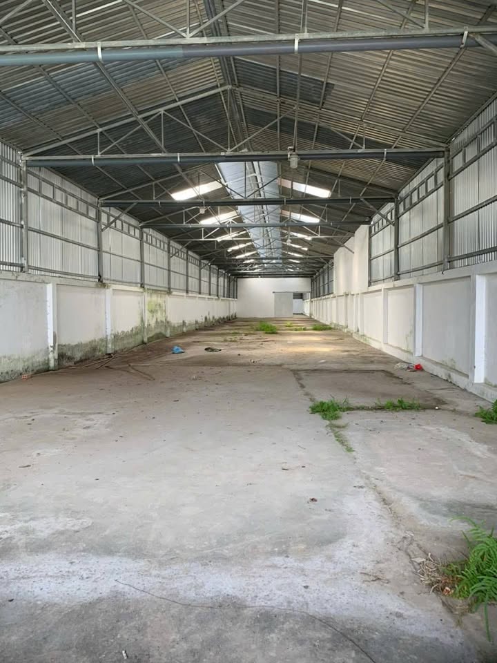 Kho 750m² mặt tiền đường Trương Vĩnh Nguyên - Giá 5.3 tỷ, đầu tư sinh lời!