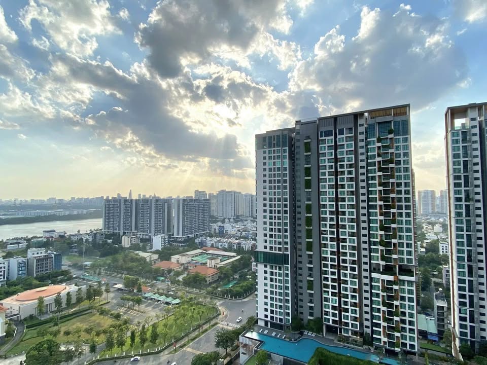 Căn hộ Vista Verde quận 2 92m² giá 8.65 tỷ - Full nội thất, sẵn sàng vào ở!