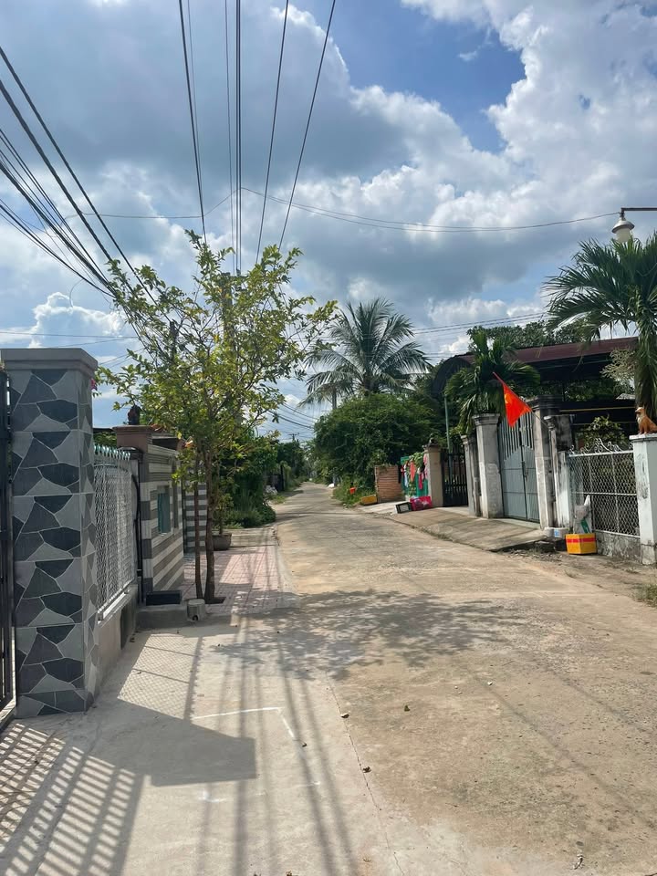 Đất thổ cư Suối Cát, Xuân Lộc 288m² giá 1.4 tỷ - Vị trí đẹp, view núi thoáng mát!