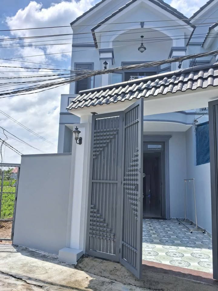 Nhà riêng Phước Hậu, Cần Giuộc, 132m² giá 2.7 tỷ - Chính chủ bán gấp!