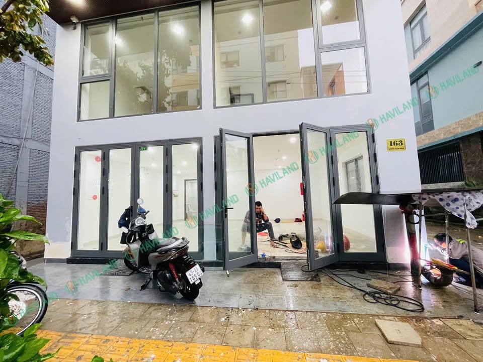 Mặt bằng kinh doanh tại Đường Nguyễn Xuân Khoát, Đà Nẵng 45m² giá 15 triệu - Vị trí vàng cho mọi mô hình!