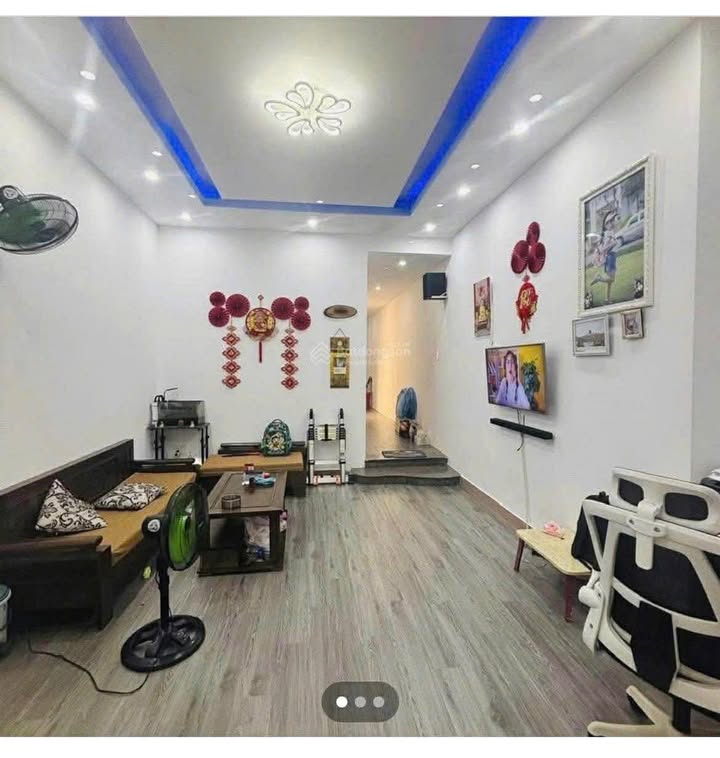 Nhà cho thuê kiệt ô tô Trần Phú, Hải Châu 80m² - Nội thất đầy đủ, giá chỉ 12 triệu!