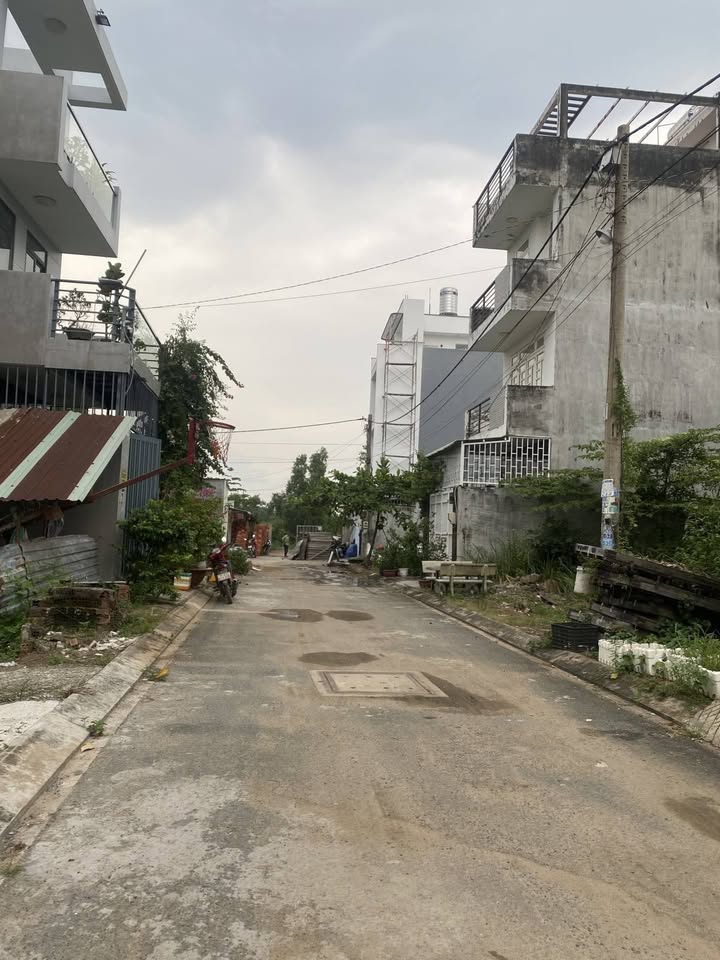 Đất nền Thủ Đức 69m² giá 3.47 tỷ - Sổ hồng riêng, đường xe hơi!