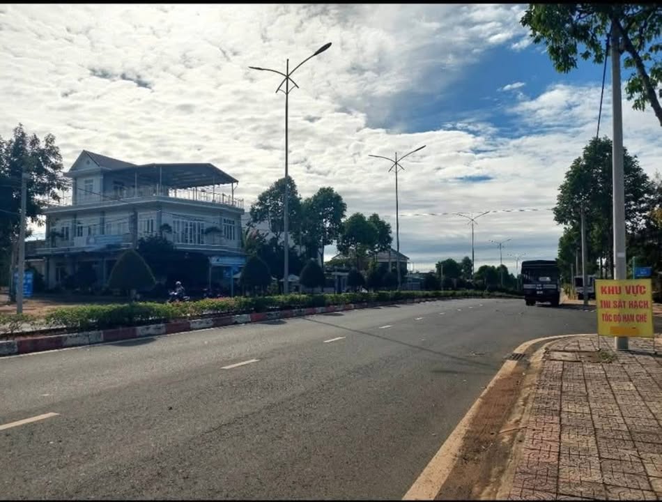 Đất nền thổ cư 150m² đường Hồ Xuân Hương - Giá chỉ 1.9 tỷ, đầu tư sinh lời!