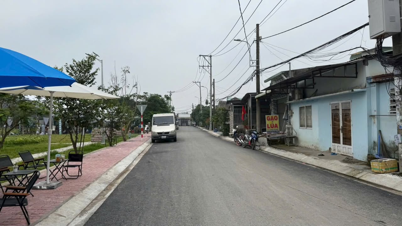 Đất mặt tiền đường số 9 Nguyễn Xiển Thủ Đức 71m² giá 3 tỷ - Cơ hội đầu tư không thể bỏ lỡ!