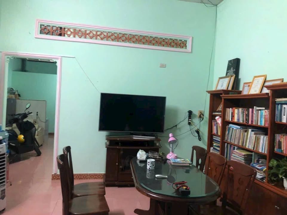 Nhà cho thuê phường Tân Hiệp, Biên Hòa 2PN giá 4.5 triệu - Tiện ích đầy đủ!