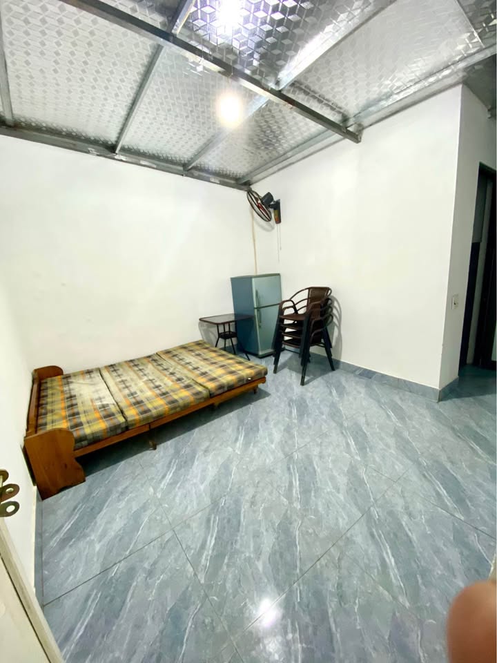 Cho thuê nhà phố Đào Duy Kỳ, Việt Trì 15-25m² giá từ 1.5 triệu - Tiện ích đầy đủ, sẵn sàng ở ngay!