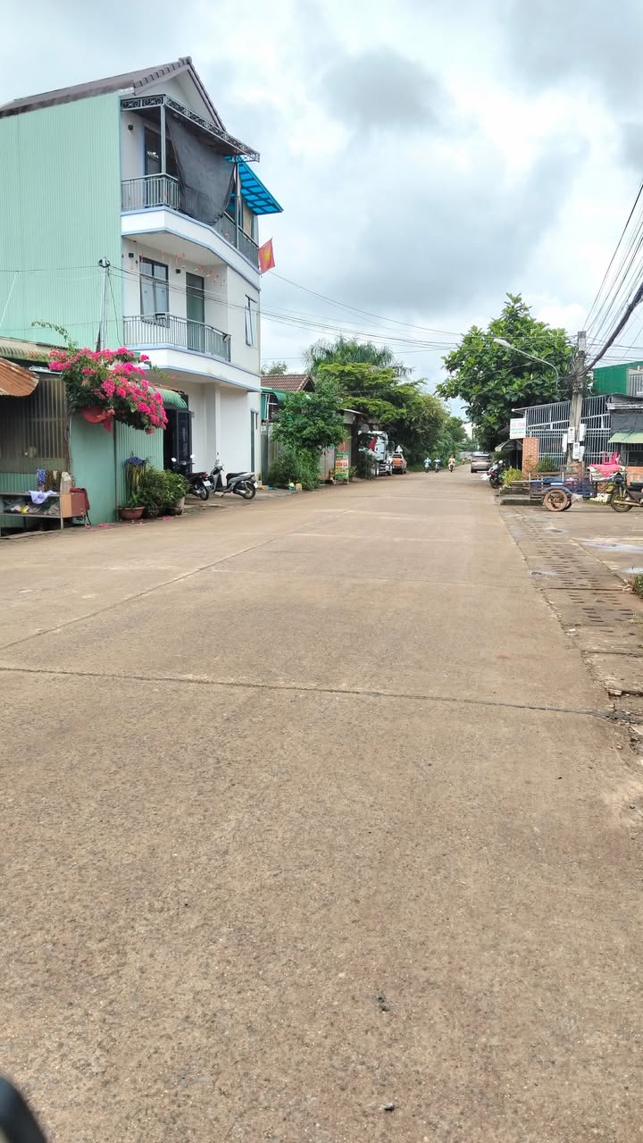 Đất nền hẻm Chu Văn Tấn, phường Thành Nhất, 300m² giá chỉ 2.799 tỷ - Tiềm năng đầu tư vượt trội!