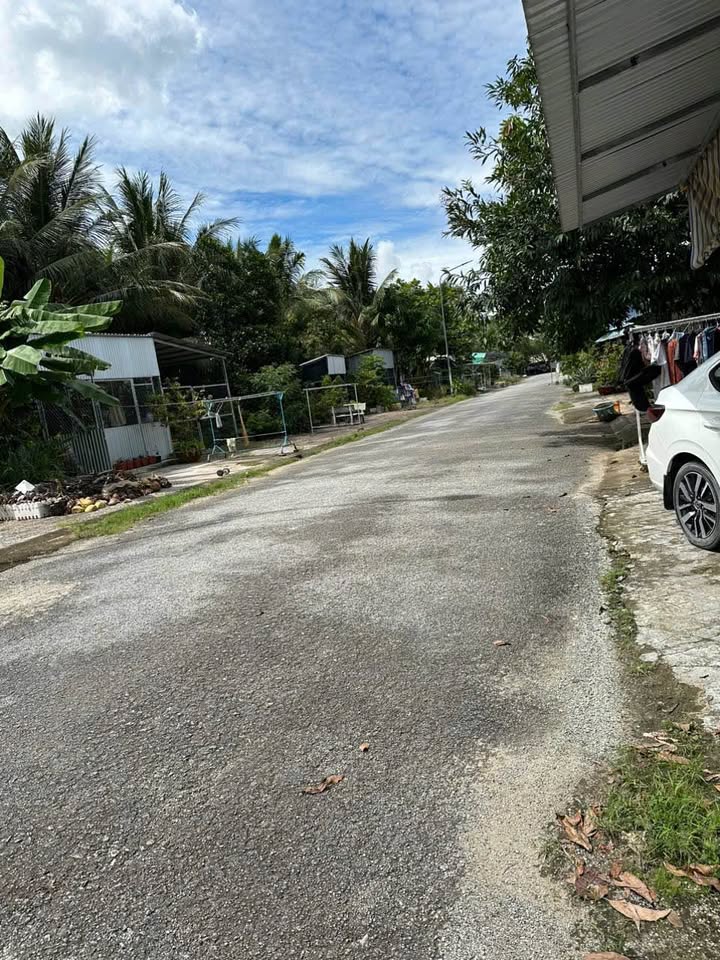 Nhà bán KDC Cát Tường, Vị Thanh, Hậu Giang 90m² giá 1.2 tỷ - Sạch sẽ, thuận tiện cho gia đình!