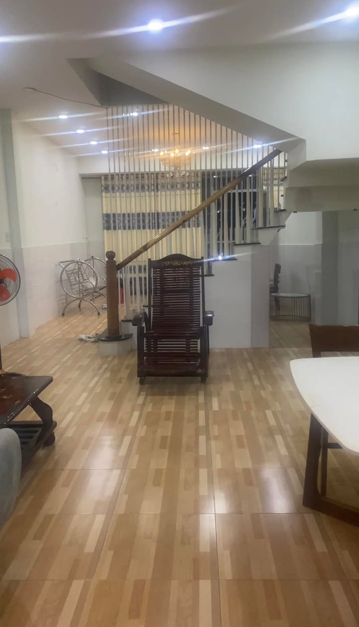 Nhà cho thuê tại Mỹ Khánh, Cần Thơ 1 trệt 1 lầu, 3 phòng ngủ - Tiện nghi đầy đủ