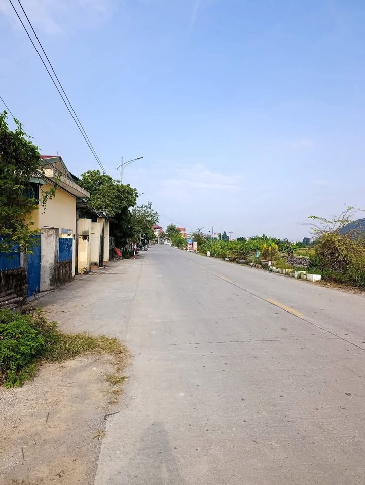 Đất mặt đường Tân Thanh, Thanh Liêm 111m² giá 2.8 tỷ - Tiềm năng kinh doanh lớn!