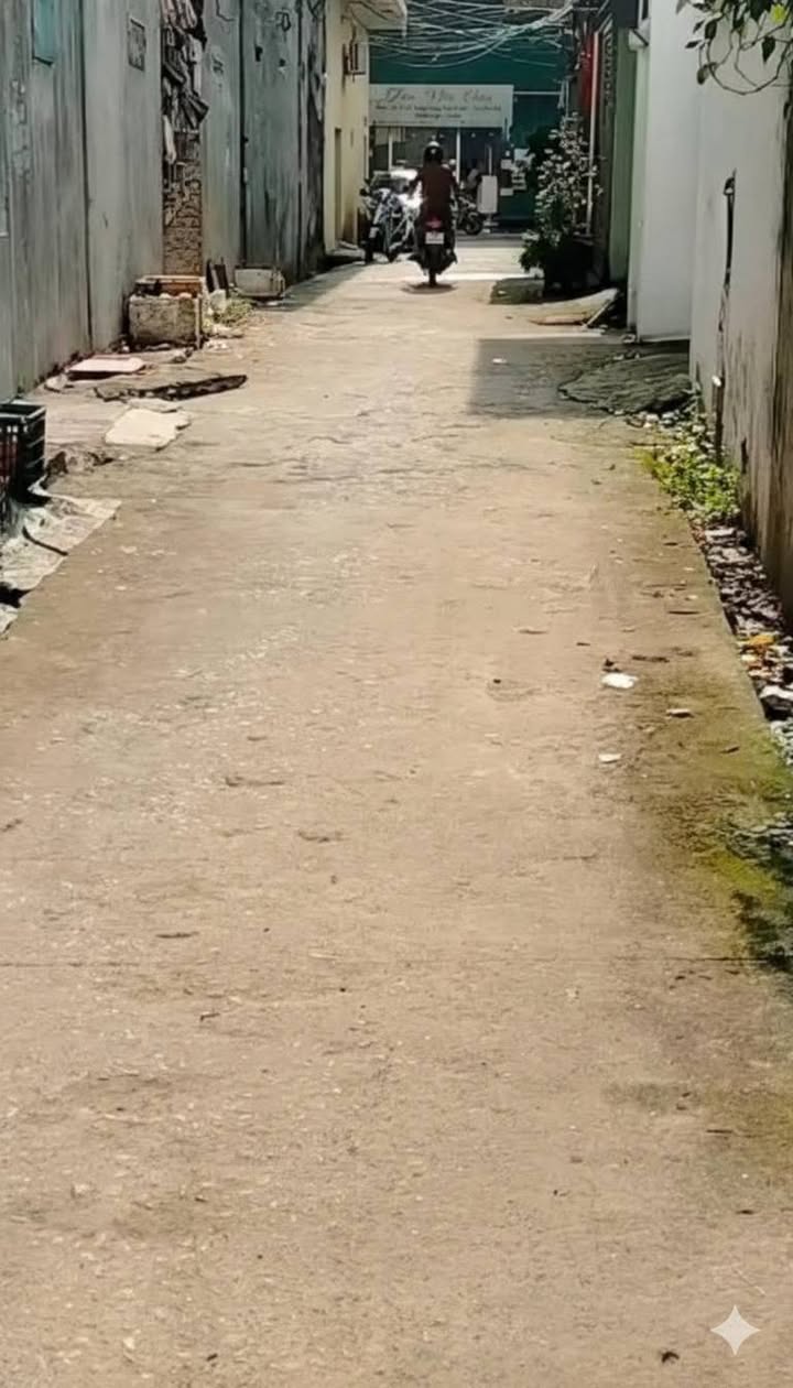 Nhà 4 tầng 19 phòng trọ khép kín tại Nam Sơn, 81m² - Đầu tư sinh lời ngay!