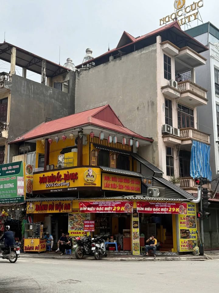 Cho thuê mặt phố Tô Hiệu Cầu Giấy 80m² - Vỉa hè rộng, thích hợp kinh doanh