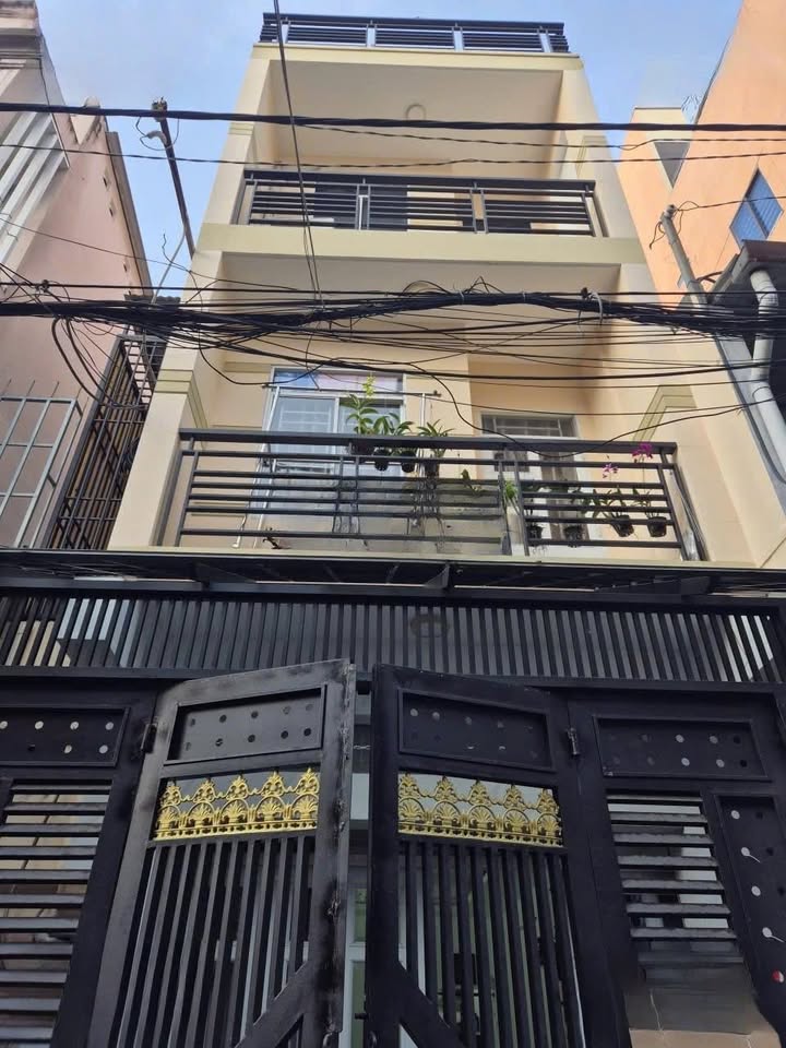 Nhà cho thuê hẻm xe hơi đường Tuệ Tĩnh, quận 11, 60m² - Phù hợp vừa ở vừa làm văn phòng!