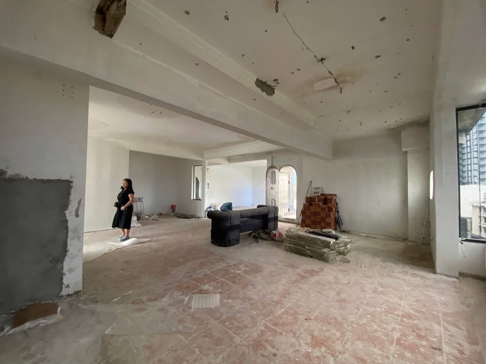 Cho thuê văn phòng 180m² tại phố đi bộ Nguyễn Huệ - Không gian thông thoáng, dễ setup