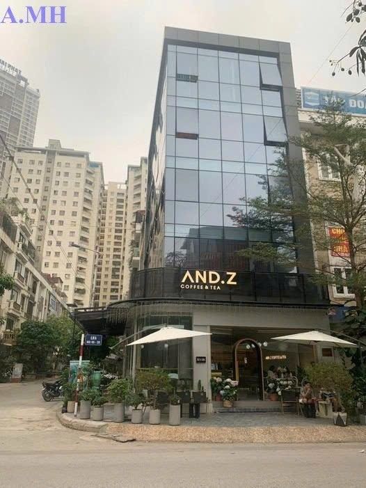 Nhà phố Lạc Long Quân, Tây Hồ 68m² giá thỏa thuận - Mặt tiền lô góc, view Hồ Tây tuyệt đẹp!