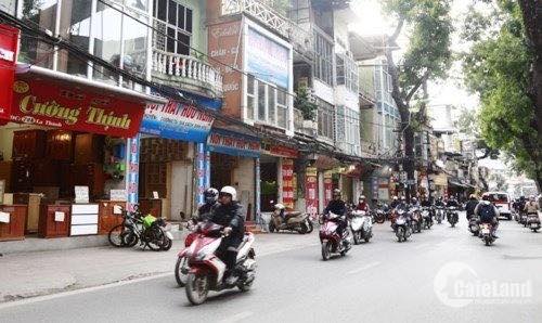 Cho thuê mặt bằng kinh doanh Đê La Thành, Đống Đa, 35m² giá 25 triệu - Mô hình sạch sẽ ưu tiên!