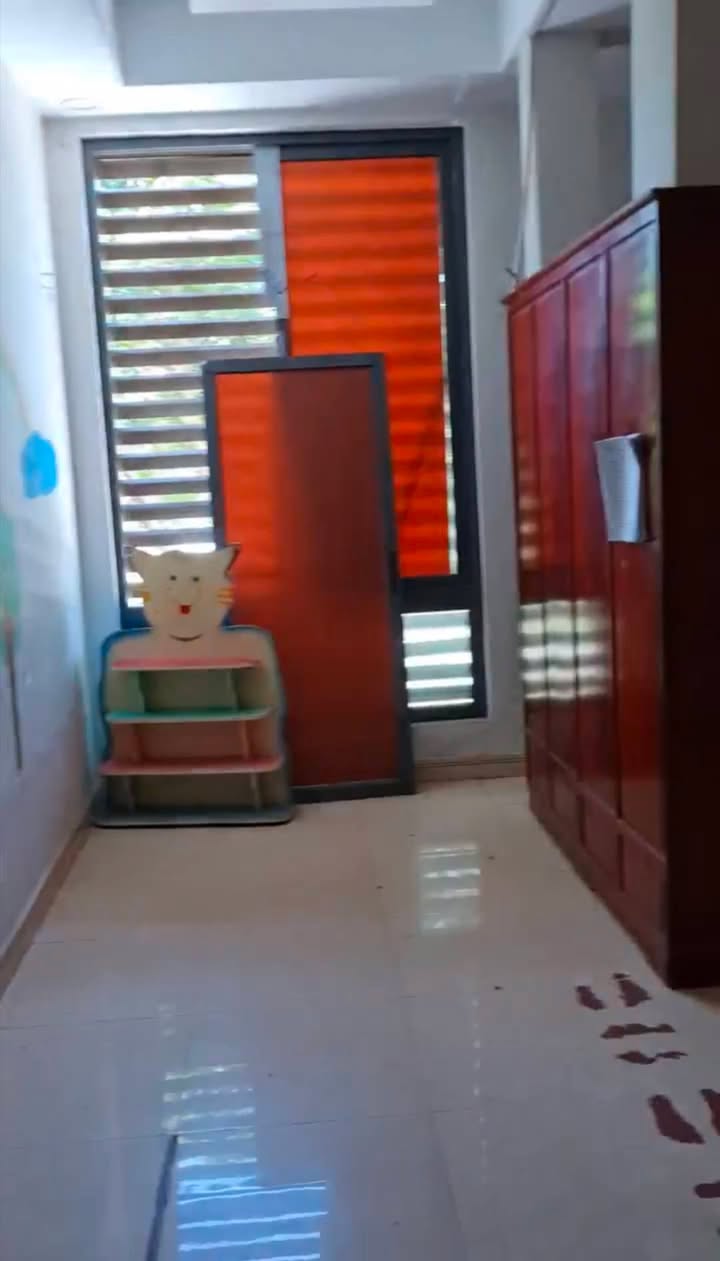 Shophouse 4 tầng Đại lộ Lênin 102m² - Vị trí kinh doanh đắc địa!