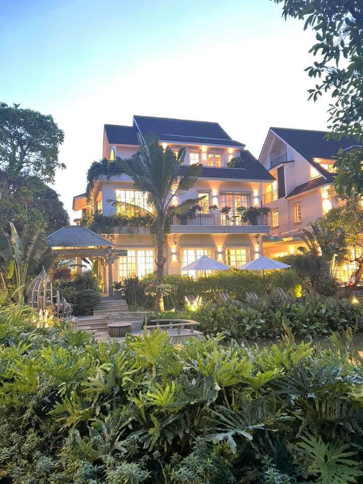 Biệt Thự Đảo Eco Central Park Vinh 190m² giá 16 tỷ - Ngân hàng hỗ trợ 30 tháng không lãi suất!