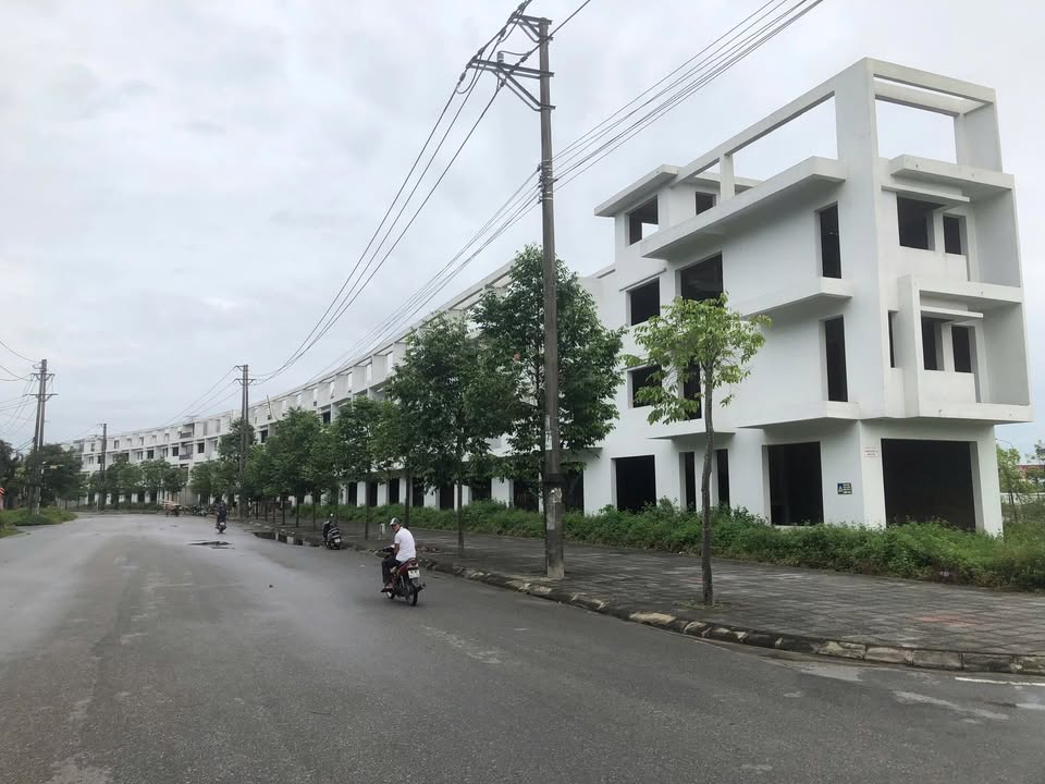 Shophouse LK09A Sầm Sơn 112,5m² giá 3,5 tỷ - Chính chủ bán gấp!