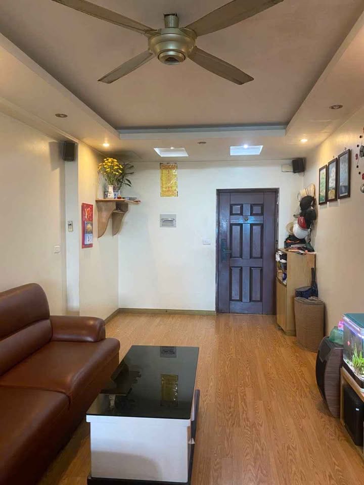 Căn hộ Chung Cư toà No10A Sài Đồng 74.6m² giá 4.5 tỷ - Nhà đẹp, thoáng sáng!