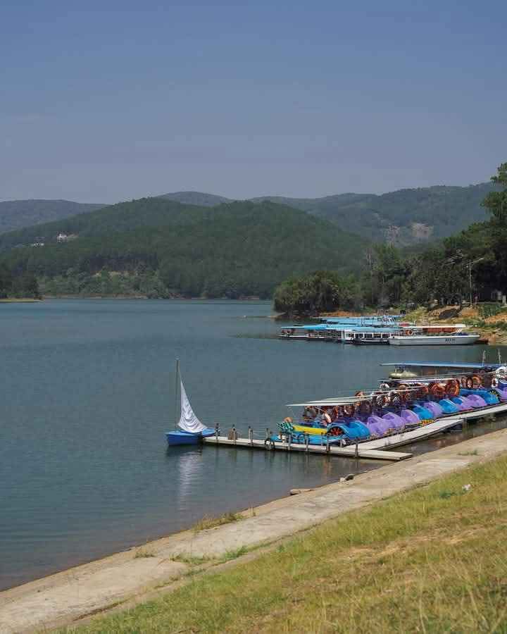 Nhà mặt tiền Vạn Thành - Đà Lạt 135m² giá 2.4 tỷ - Kinh doanh thuận lợi!