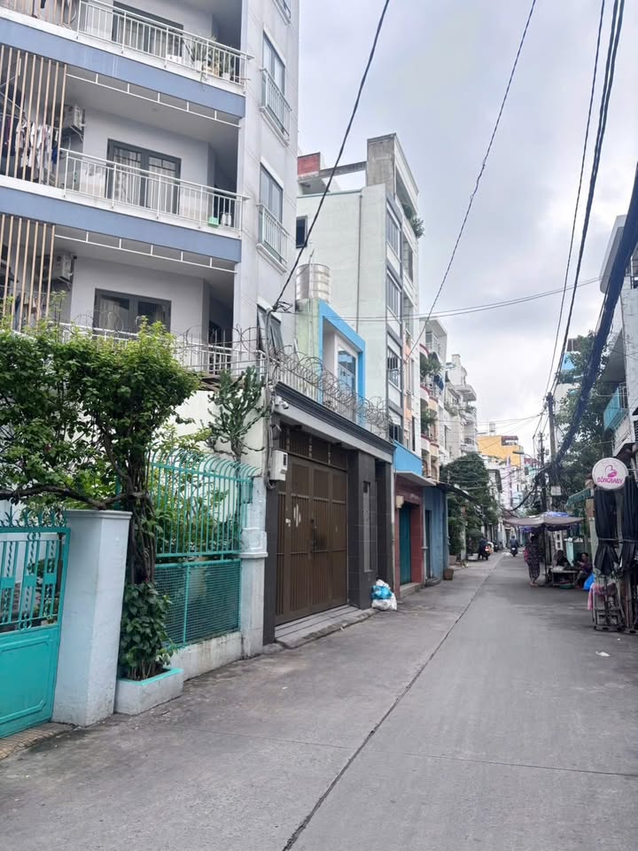 Nhà hẻm xe hơi Cách Mạng Tháng 8, Quận 10, 65m² giá 9.2 tỷ - Đón đầu tuyến Metro 2!