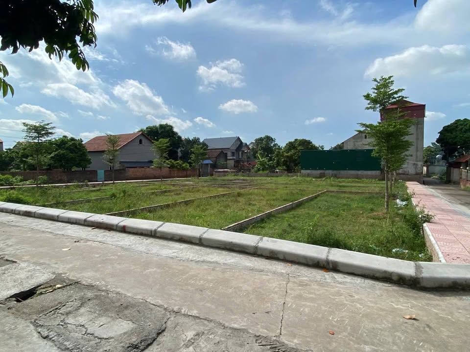 Đất nền Minh Phú Sóc Sơn 100m² giá 2 tỷ - Cơ hội đầu tư tiềm năng!