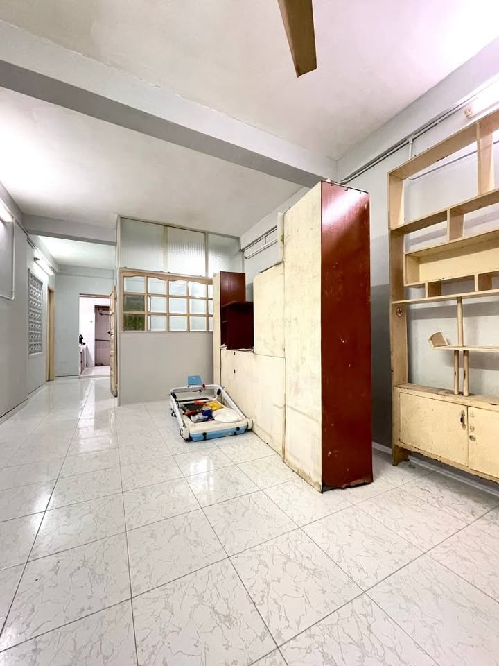 Nhà riêng Quận 10, 53m², giá 2.65 tỷ - Sổ hồng riêng, hẻm xe hơi