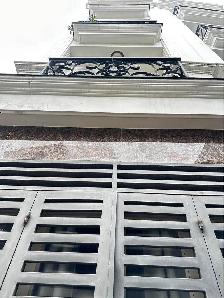 Nhà đẹp 4 tầng Lý Thường Kiệt, Quận Tân Bình 47m² giá chỉ 7.5 tỷ - Đầu tư sinh lời ổn định!