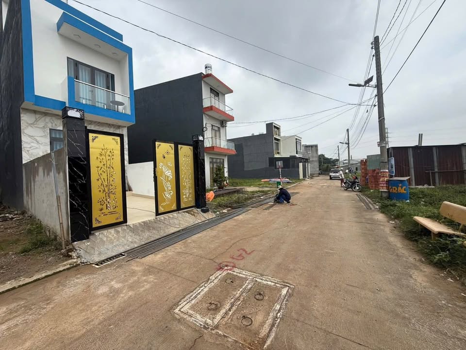 Đất nền Dĩ An 112m² giá 3.4 tỷ - Cơ hội đầu tư tuyệt vời!