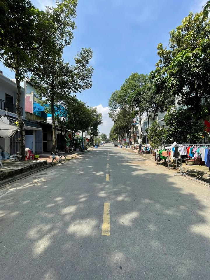 Đất nền KDC Biconsi Dĩ An 393m² giá 9 tỷ - Cơ hội đầu tư hấp dẫn!