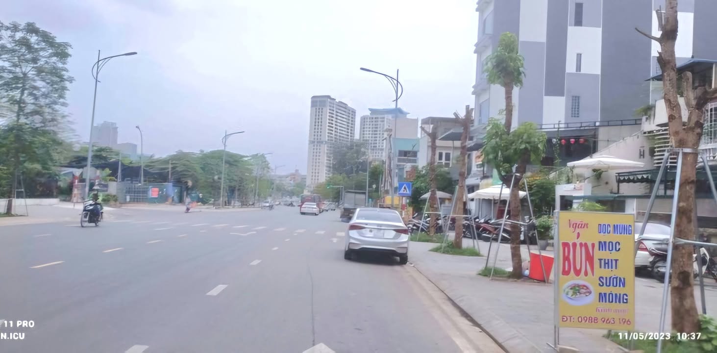 Nhà mặt phố Huỳnh Thúc Kháng, Đống Đa, 45m² giá 45 tỷ - Cơ hội đầu tư hiếm có!