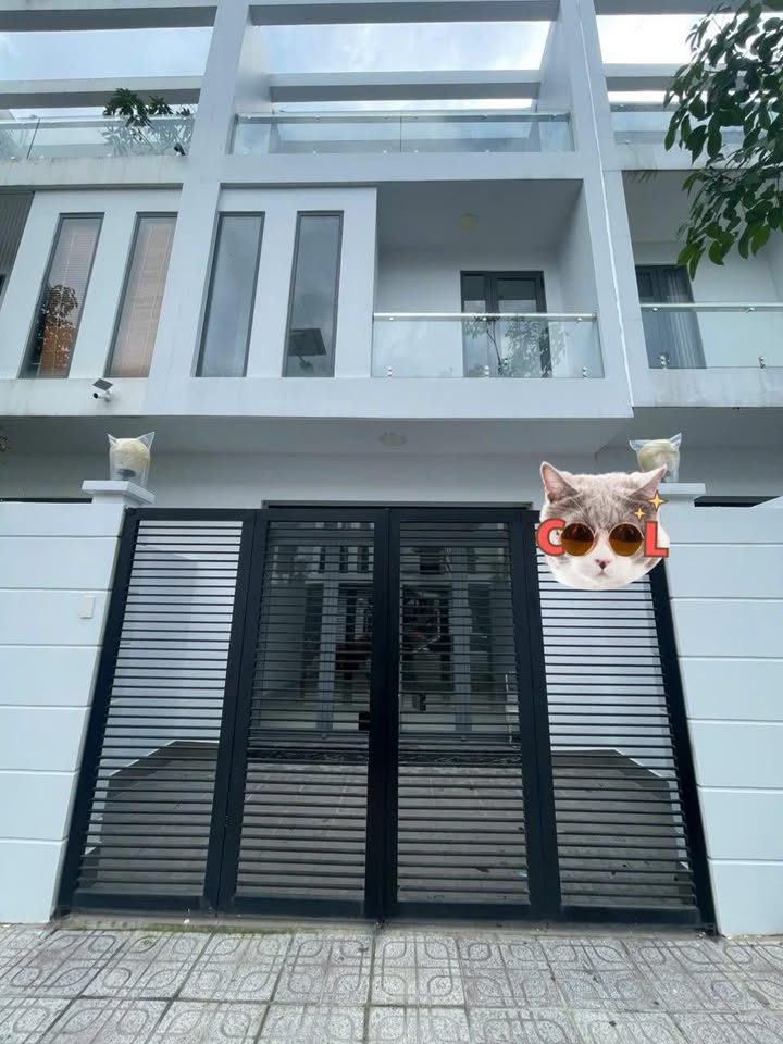 Nhà cho thuê Dĩ An 100m² giá 12 triệu - Nhà mới, phù hợp mở văn phòng