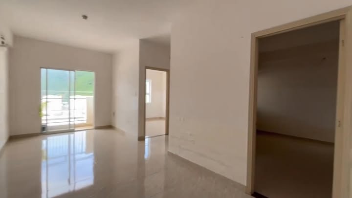 Căn hộ Hoàng Quân Nha Trang 55m² giá 1.85 tỷ - View đẹp, sẵn sàng sang tên!