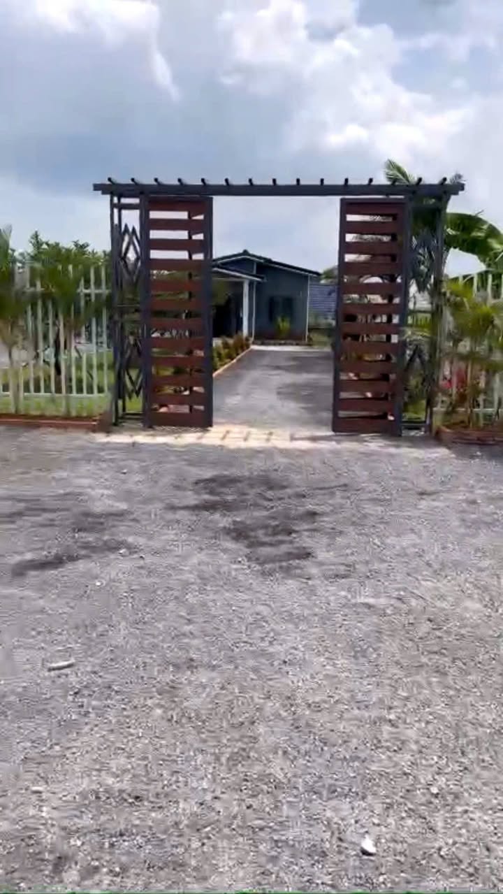 Bán gấp nhà vườn 1000m² tại Tân Thành, Thủ Thừa - Giá chỉ 1.65 tỷ