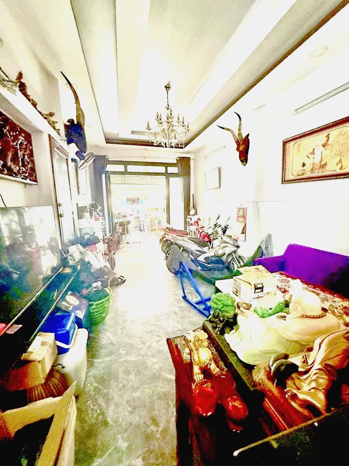 Nhà mặt tiền kinh doanh Bình Phú Quận 6, 72m² giá nhỉnh 11 tỷ - Đầu tư sinh lời ngay!