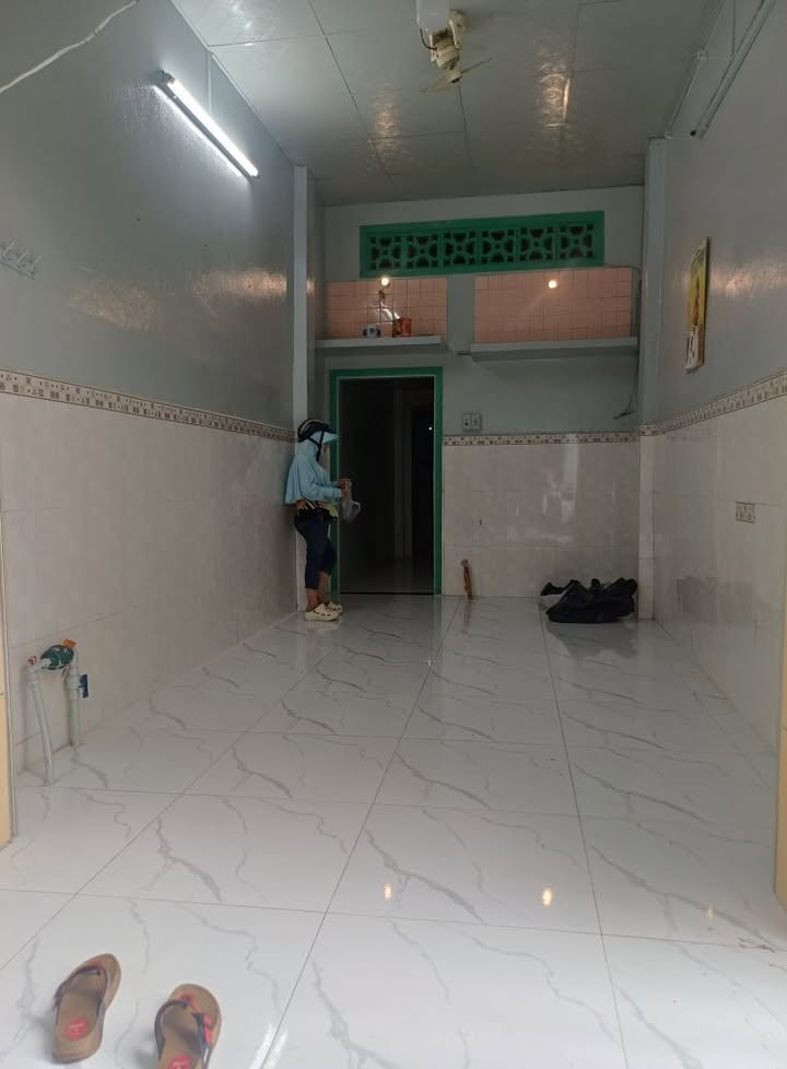 Nhà cho thuê đường Lê Quang Sung quận 6 48m² giá 8 triệu - Phù hợp cho gia đình nhỏ!