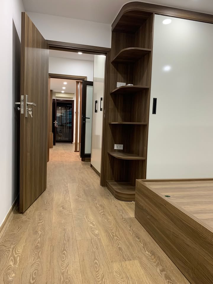 Căn hộ Tập thể Quỳnh Mai, 65m² giá 3.86 tỷ - Không gian sống lý tưởng!