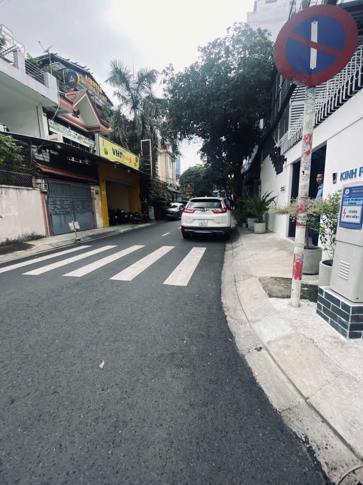 Bán gấp FrontHouse mặt tiền Sông Đáy - Quận Tân Bình - Diện tích 64m² giá 13.9 tỷ - Thương lượng ngay!