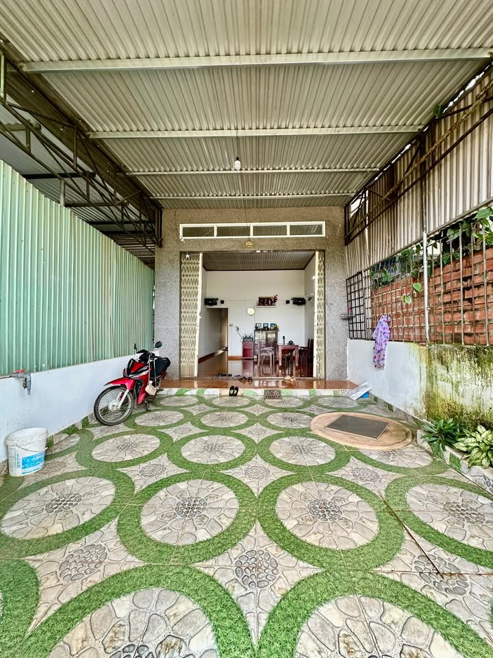 Nhà cấp 4 hẻm 32 Lý Chính Thắng, Pleiku 115.2m² giá 1.25 tỷ - Sẵn sàng ở ngay!