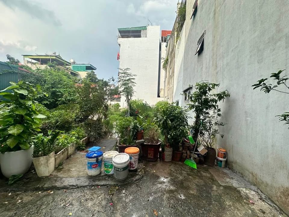 Đất nền Phúc Lợi Long Biên 73m² giá thỏa thuận - Vị trí hiếm, phong thủy tốt!