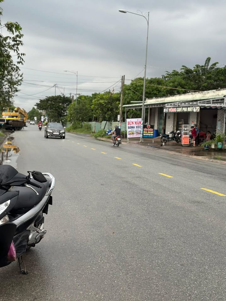 Kho bãi cho thuê tại Tỉnh lộ 825, xã Đức Hoà, 540m² giá 20 triệu - Phù hợp kinh doanh!