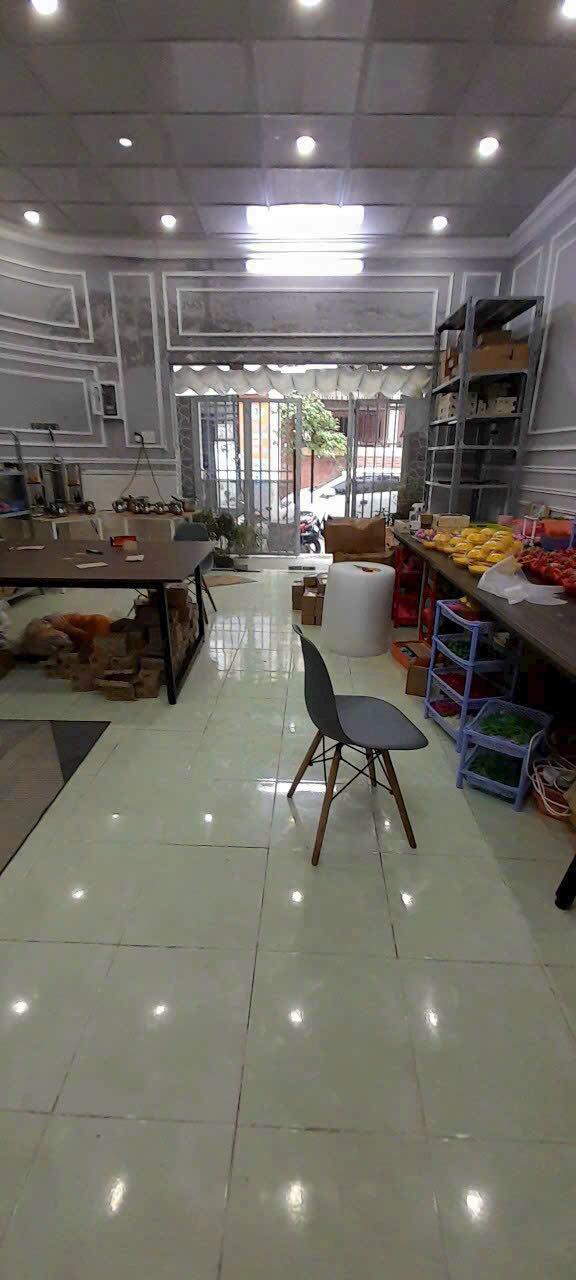 Nhà mặt tiền Tân Sơn Nhì, Tân Phú 55m² giá 8 triệu - Thích hợp làm văn phòng, kinh doanh
