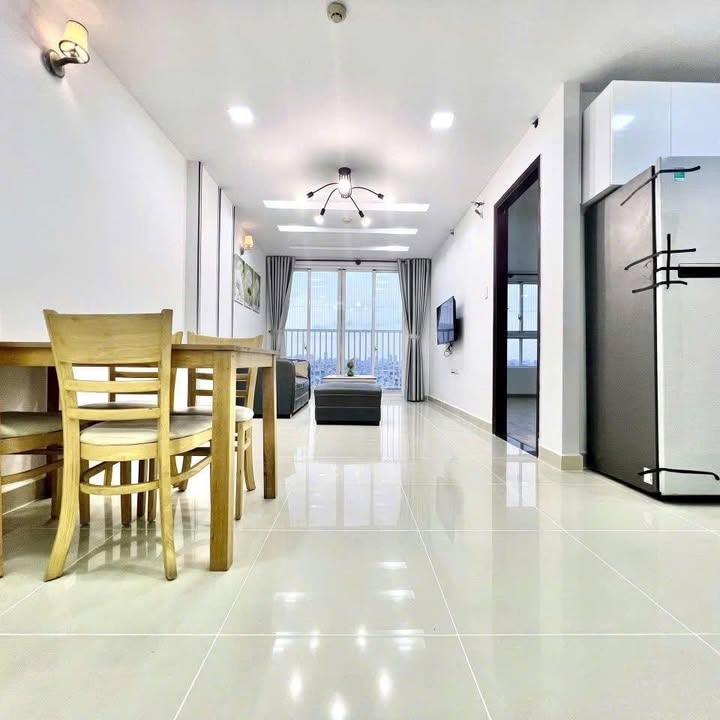 Căn hộ The Harmona Tân Bình 73m² giá 13 triệu - Sẵn sàng vào ở ngay!