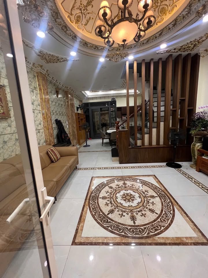 Nhà cho thuê hẻm 1056 Huỳnh Tấn Phát, Q7 - Full nội thất, giá 20 triệu/tháng!