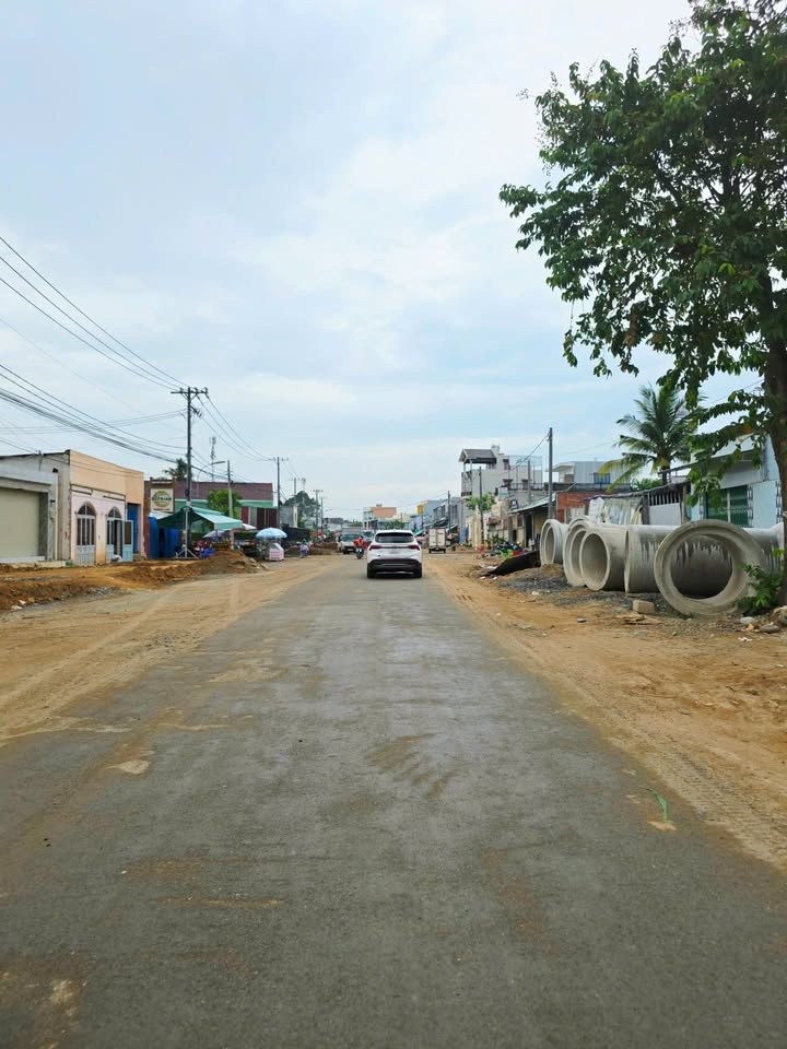 Đất nền Thủ Đức 131m² giá 6.7 tỷ - Lô góc 3 mặt tiền, tiện kinh doanh!