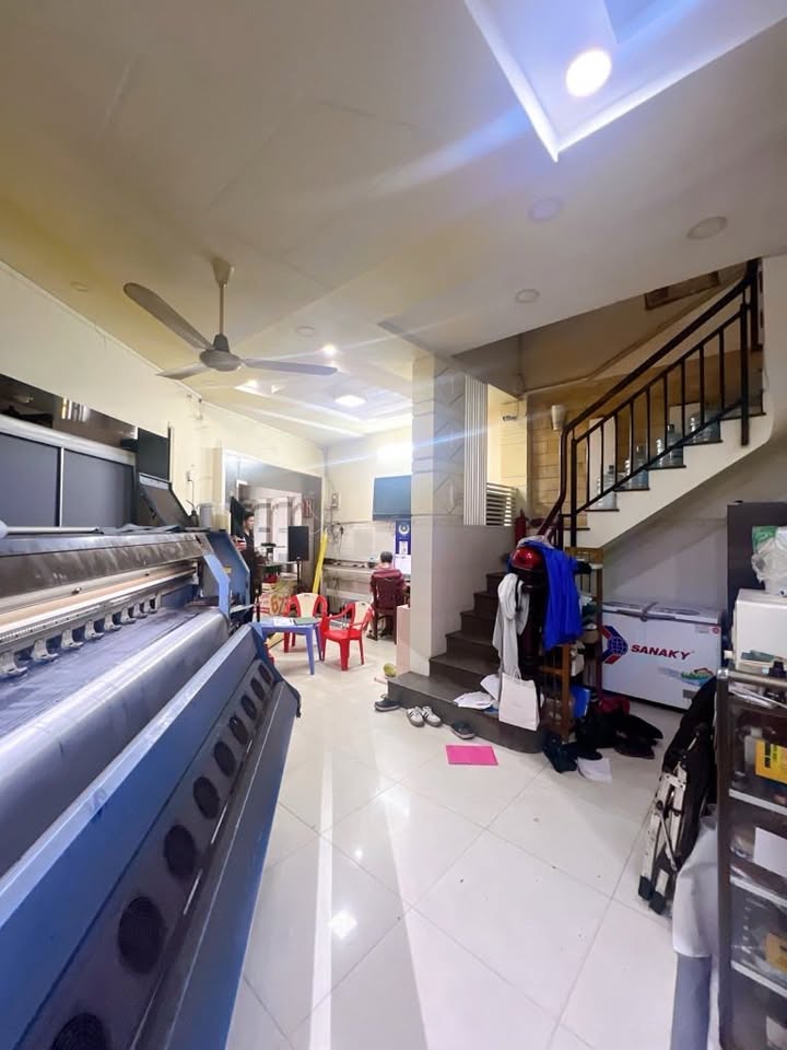 Nhà phố Hòa Bình Quận 11 69m² giá 10.5 tỷ - Ô tô vào tận nhà!