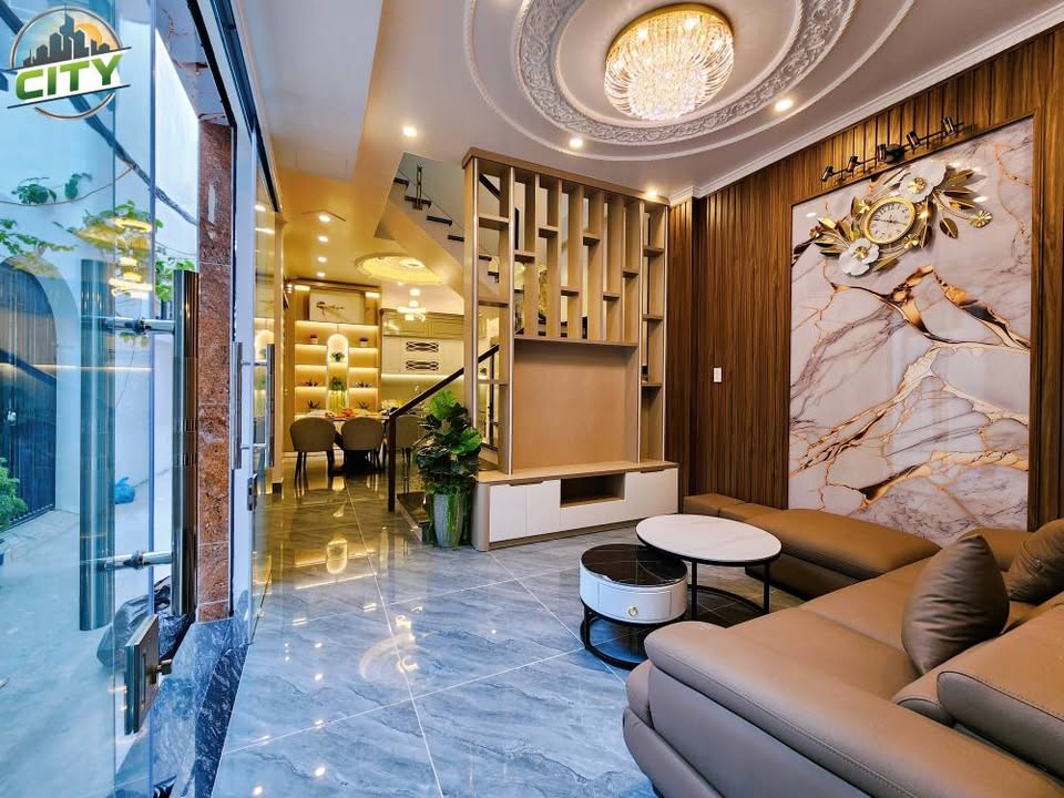 Nhà đẹp 4 tầng tại Đông Hải 1, Hải Phòng 43m² giá 3.35 tỷ - Độc lập, ô tô vào tận nơi!