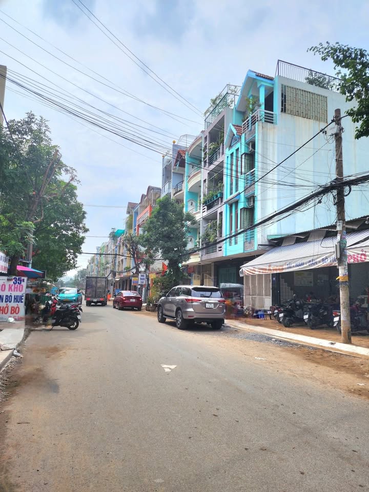 Shophouse CC Đồng Diều Quận 8 giá chỉ 8 tỷ - Kinh doanh thuận lợi!